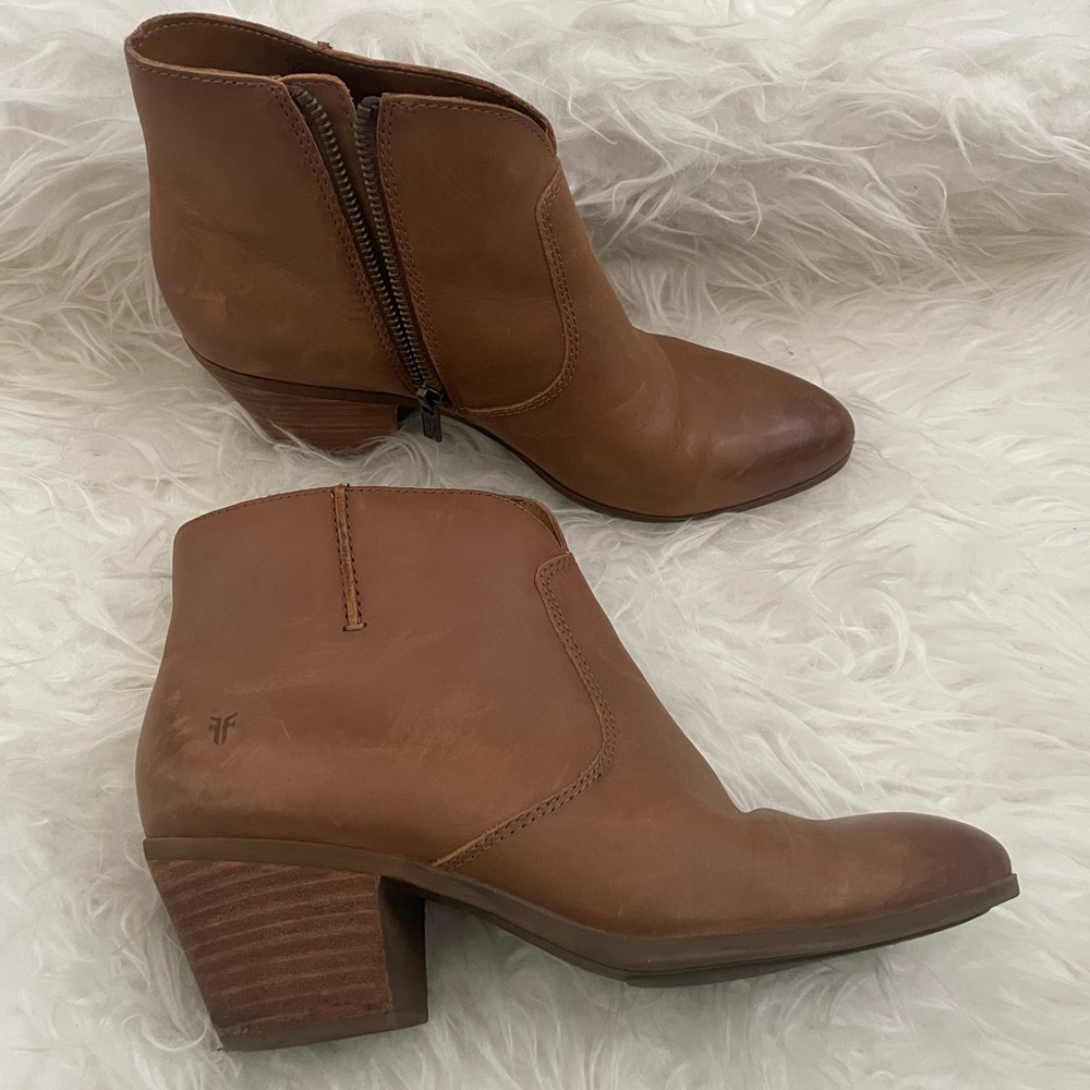 Frye Leather Brown Ankle Boots